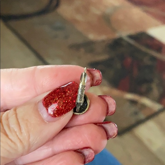 Pretty small white and black Myka earrings ! - Picture 3 of 3